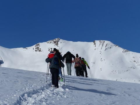 montagne attitude raquettes